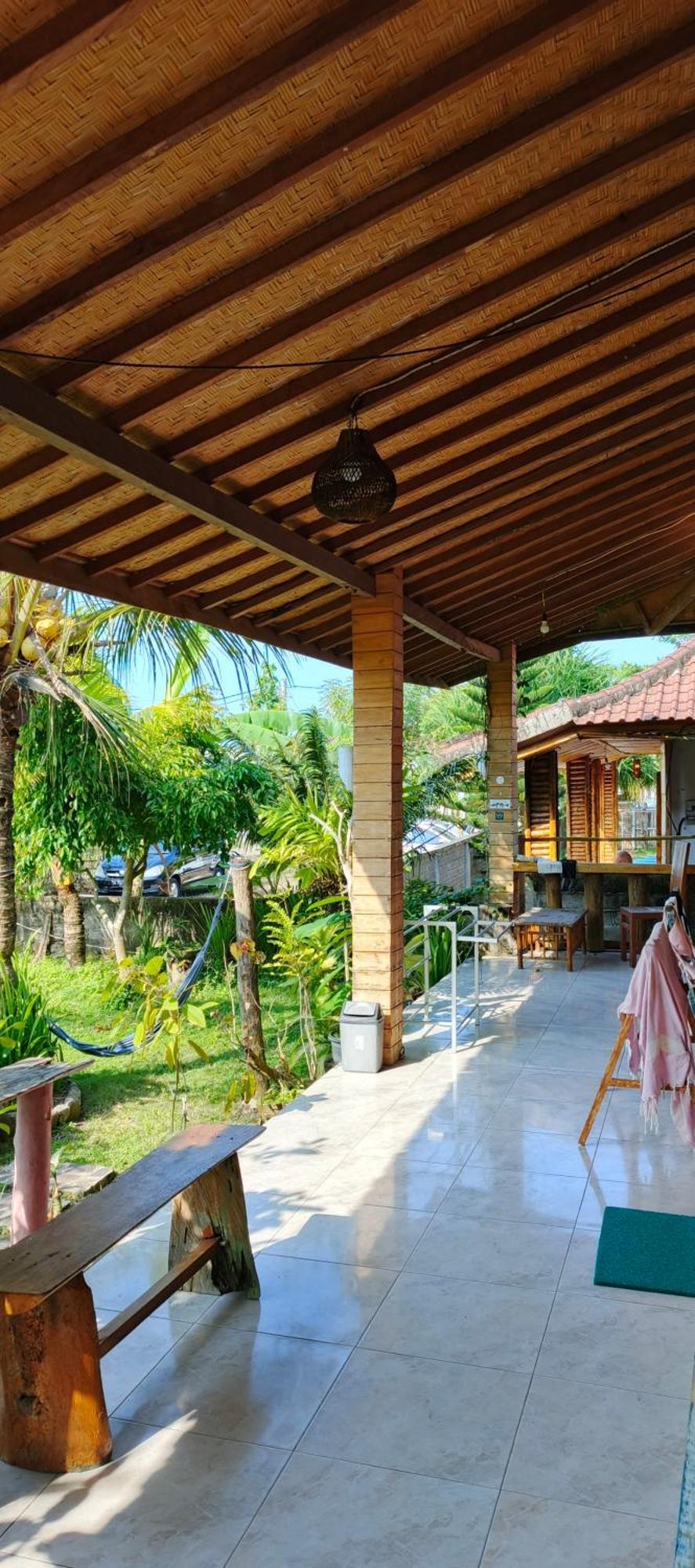 Friend House Stay & Surf Airsatang Екстериор снимка