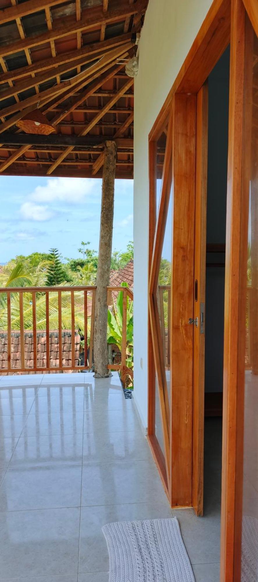 Friend House Stay & Surf Airsatang Екстериор снимка