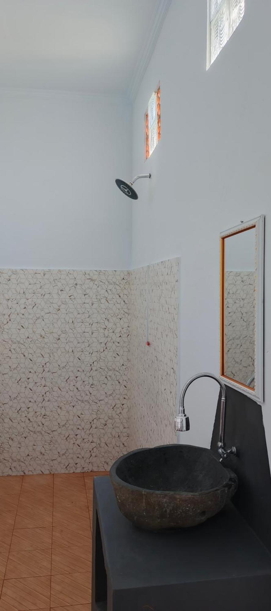 Friend House Stay & Surf Airsatang Екстериор снимка