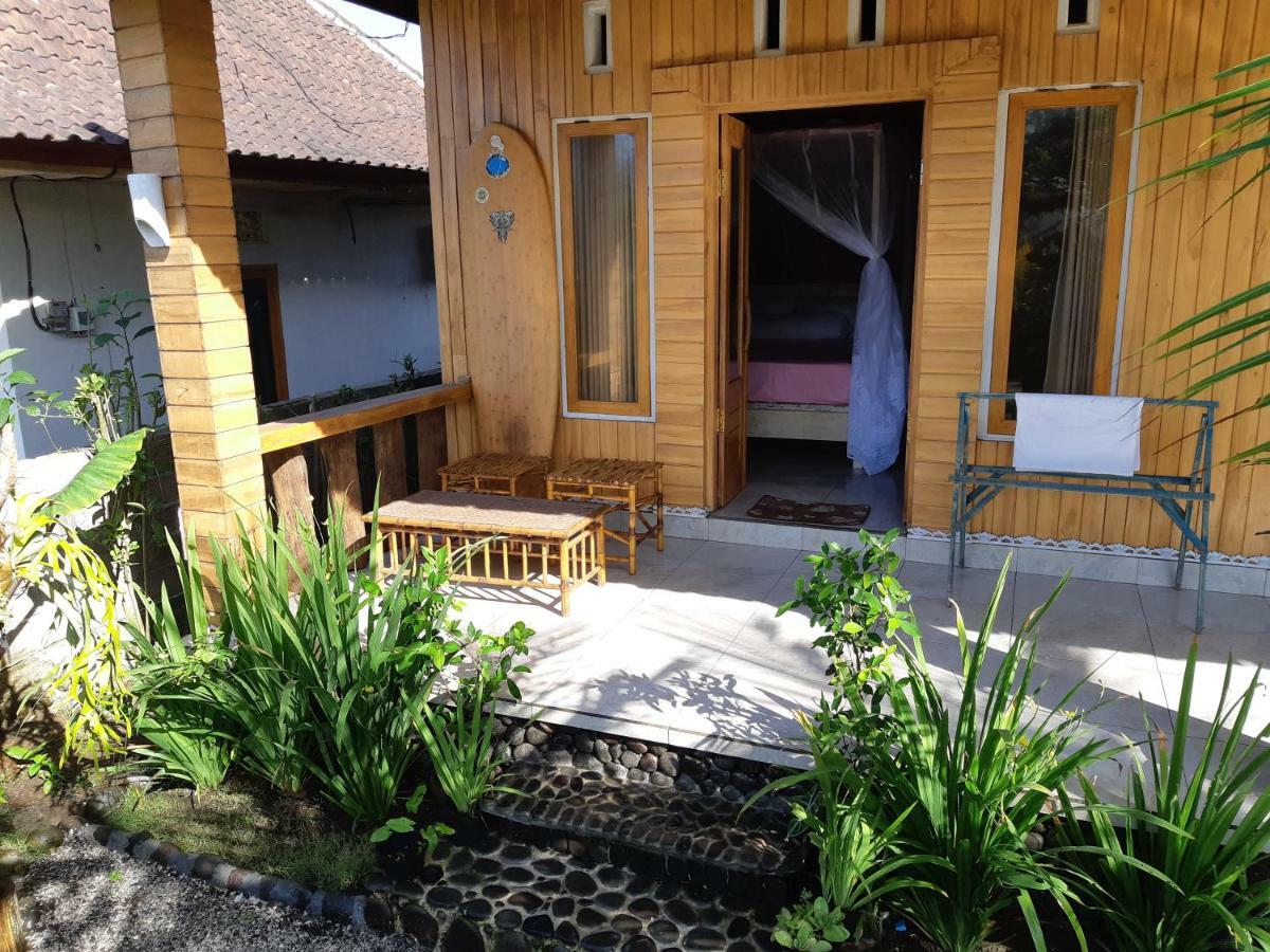 Friend House Stay & Surf Airsatang Екстериор снимка